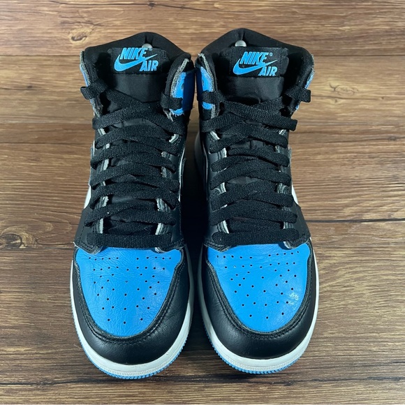 Jordan 1 Retro ‘UNC Toe’ Leather Sneakers Women’s Size 6.5 (5Y) Shoes - Picture 6 of 10